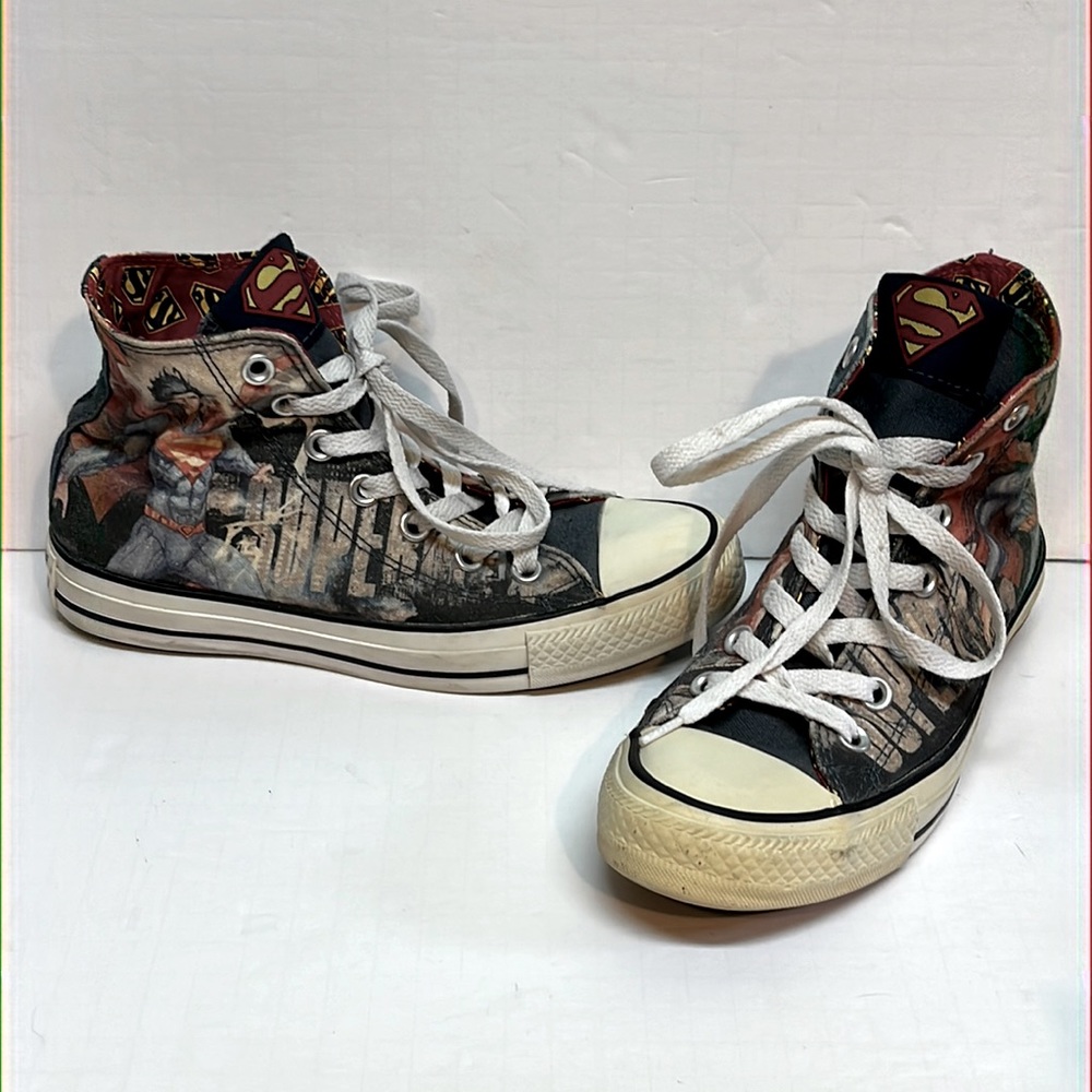 Converse X DC Comics Superman Chuck Taylors 146783C Men's 4 Women's 6